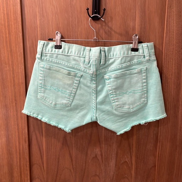 Lucky Brand Riley Shorts - Picture 4 of 6